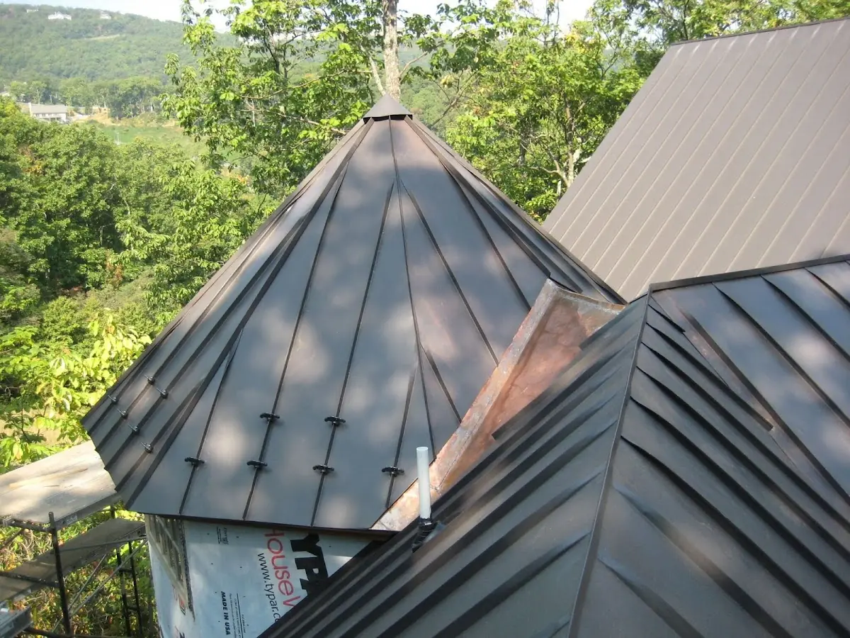 Professional Roof Tarp Installation by Craftsman Roofing in Northwest